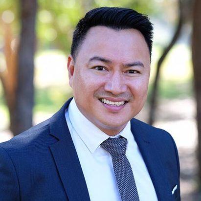 Rocky Glanville - Property Consultant, Ray White Holland Park, Australia