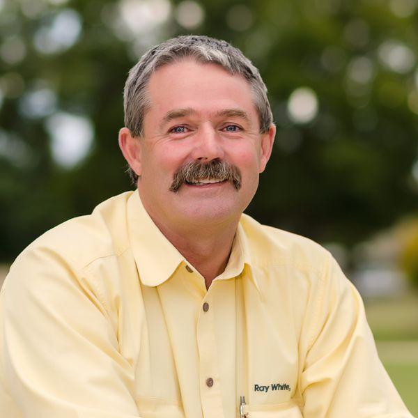 Peter Lane, Mountain Views & Creekside Serenity - Your Rural Escape Awaits | Prop-GPT the AI-Powered Property Portal