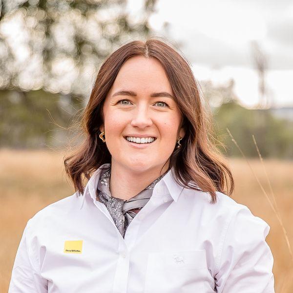 Nicole Connolly - Property Consultant, Ray White Biloela, Australia