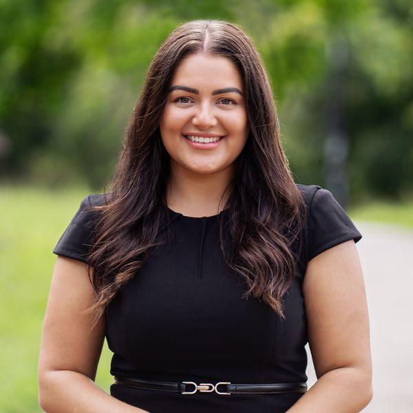 Chanette Van Der Berg - Property Consultant, Ray White Coomera, Australia