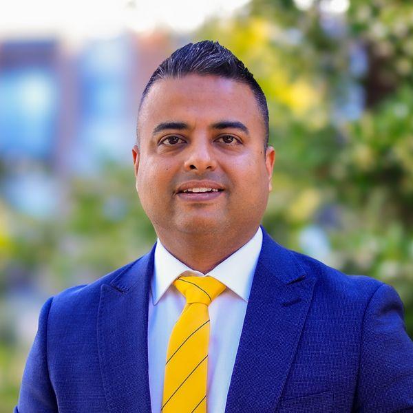 Robin Kalra - Property Consultant, Ray White Macarthur Group, Australia