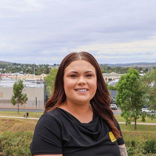 Penny Davis - Property Consultant, Ray White Rural Inverell, Australia