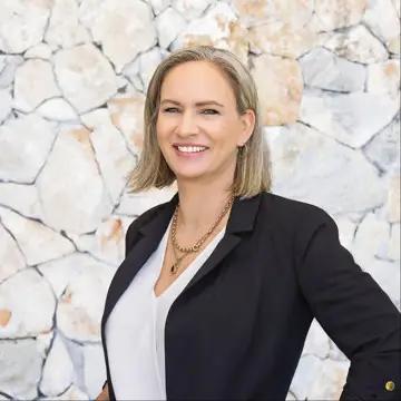 Kelly Praed - Property Owner, Australia