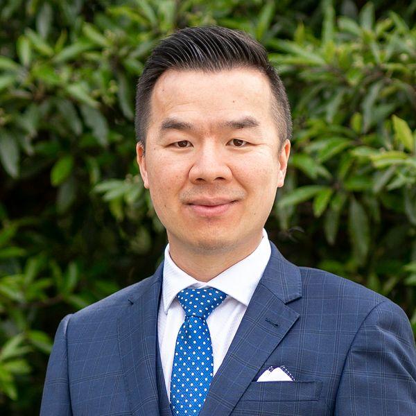 Eddie Wang - Property Consultant, Ray White Burwood, Australia